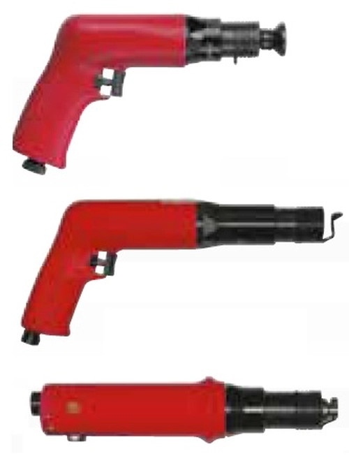 Remachadora de Golpe Serie CP4450 -75 con sistema de Empalme por remache duro (Bajas Vibraciones)